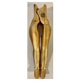 Adams Stream Lined Legs Nutcracker