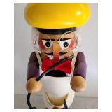 Chemist Nutcracker