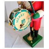 Erzgebirge Santa Musicbox Nutcracker