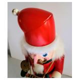 Erzgebirge Santa Musicbox Nutcracker