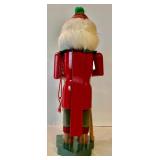 3 Nutcrackers