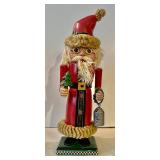 4 Nifty Nutcrackers
