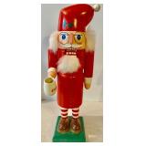 2 Excellent Erzgebirge Nutcrackers