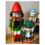 4 Nifty Nutcrackers