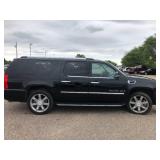 2008 Cadillac Escalade ESV - FULLY LOADED