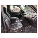 2008 Cadillac Escalade ESV - FULLY LOADED