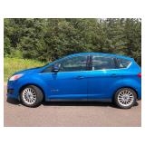 2013 Ford C-Max SEL Hybrid - LOADED