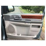 2009 Chrysler Town and Country Touring ED