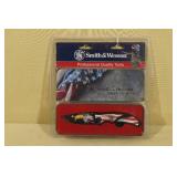 Smith & Wesson Patriotic Folding Pocket Knife