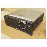 2 Video Projectors