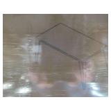 WHOLESALE MIXED PALLET OF MISCELLANEOUS TABLE TOPS AND LEGS!