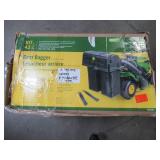 John Deere 42 in. Twin Bagger for 100 Series Tractors, BUC10284. Missing Upper Discharge Chute.