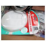 WHOLESALE MIXED PALLET OF MISCELLANEOUS TOOLS, BUILDING MATERIALS HOME DECOR AND MORE!