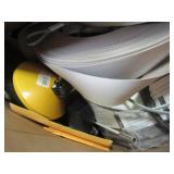 WHOLESALE MIXED PALLET OF MISCELLANEOUS TOOLS, BUILDING MATERIALS HOME DECOR AND MORE!