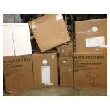 Assorted pallet of cabinets all various sizes (all white) see all pictures