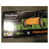 StaySharp 17 in. Manual Push Walk Behind Non-Electric Reel Mower by Fiskars (new) see all pictures