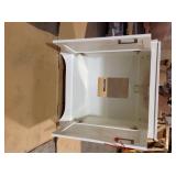 ELEGANT LIGHTING 30 inch Single Bathroom Vanity in White Sink see pictures