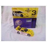 ACTION 100285 1/43 SCALE 2000 CORVETTE C5-R #3 GM GOODWRENCH SERVICE PLUS - 1 OF 2,352 - IN BOX! - AWESOME! - GREAT PIECE! - SEE PICTURES!