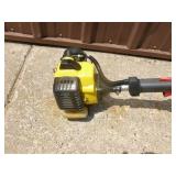 John Deere weed trimmer. Nice condition. Tested & works. As shown.