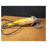 DeWalt 7/9" Angle Grinder Model D28499 - Tested and Works