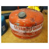 Paramount Electric Blower (Works) and (2) Metal Fuel Cans