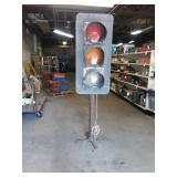 Traffic Signal Mounted on Pole - WORKS!! - About 90" Tall - 110V