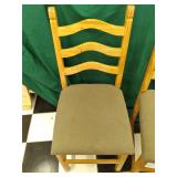 4 dining chairs...