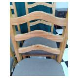 4 dining chairs...