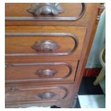 4 drawer vintage dresser with 2 sma...