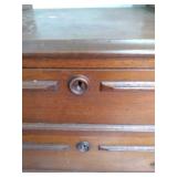 4 drawer vintage dresser with 2 sma...