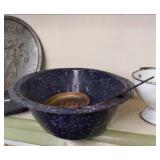 Vintage Items *See Photos*...