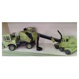 2 vintage Tonka trucks...