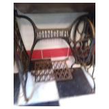 vintage singer sewing machine with ...