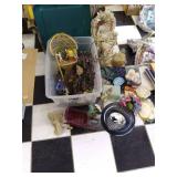 brooms, sweepers, dog fetch toys, s...