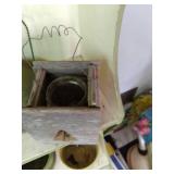 large lot of vintage items in tote...