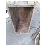 vintage wood box, manual fan, huge ...