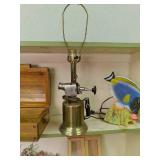 large lot of home decor items *Fish...
