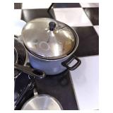 Large lot of kitchen items...
