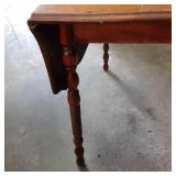 Vintage drop leaf wood table with c...
