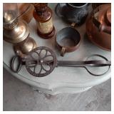 Box of copper, brass and silver ton...
