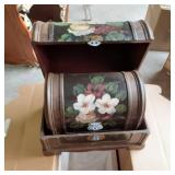 Vintage and Ornate Hand painted nes...