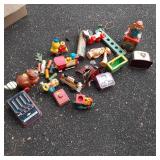 Lots of Vintage Collectible Wooden ...