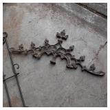 Heavy duty metal wall decor pieces ...