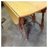 Solid Wood 54" Round Vintage Drop l...