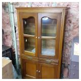 Vintage wood Display Hutch with 2 g...