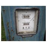 Antique Tall Heavy Duty Metal "Wayne" Gas pump Approximate measurements 23x72x17" *functionality is unknown *