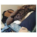 Room of Contents *See Photos*