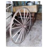 Antique Buggy/Carriage 59"W x 167"