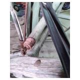 Antique Buggy/Carriage 59"W x 167"