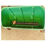 Metal wagon *Has small hole* and Sc...
